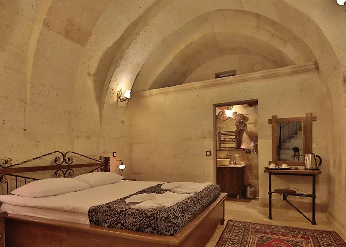 Cappadocia Cave Land Hotel 3*